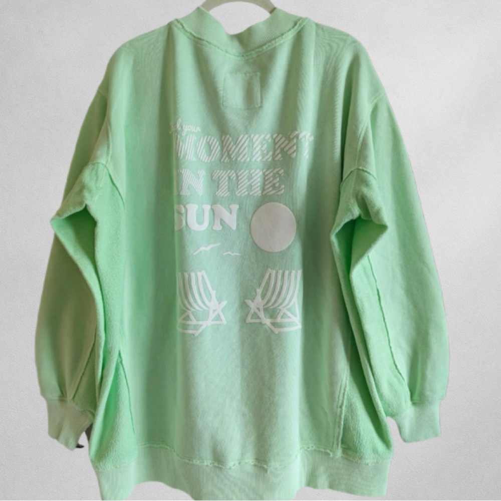 Aerie Women’s M Mint Green Oversized Sweatshirt Graphic Pullover 20/2 - Picture 3 of 7